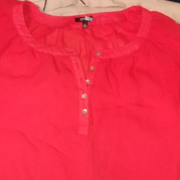 Blouse - Picture 2 of 4